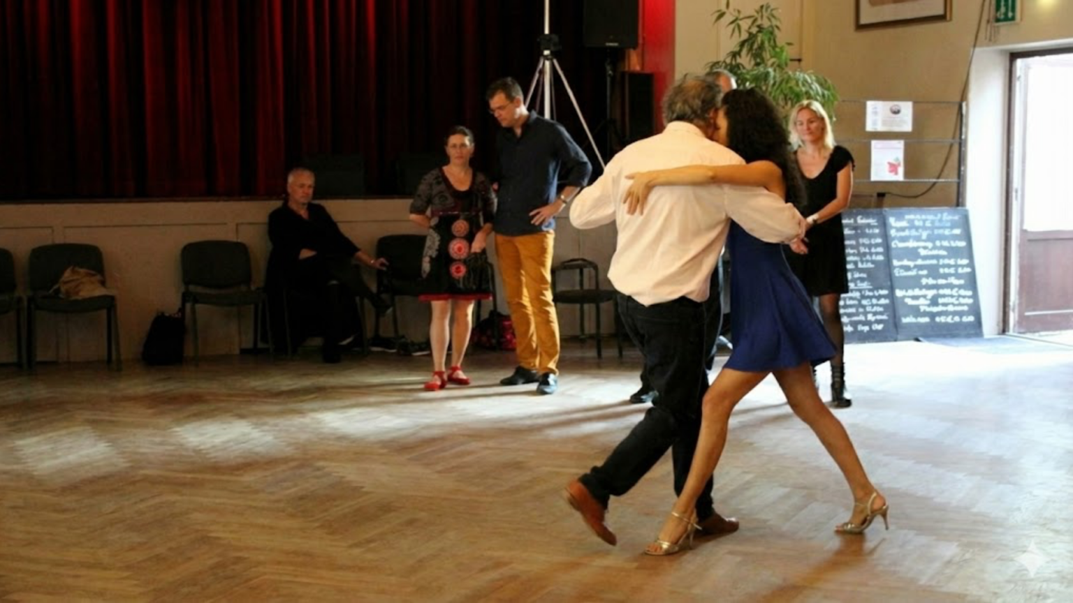 Intango Tango Classes | Intango | Tango Lessons Heidelberg