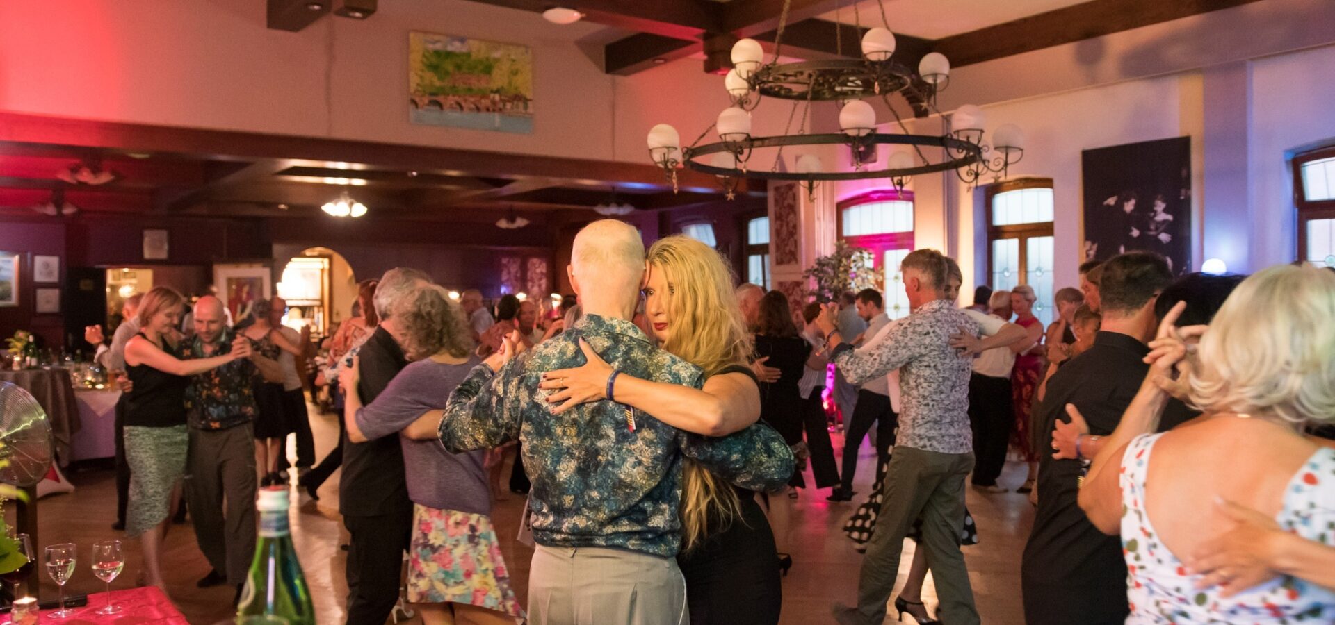 7-Milonga-Goldene-Rose